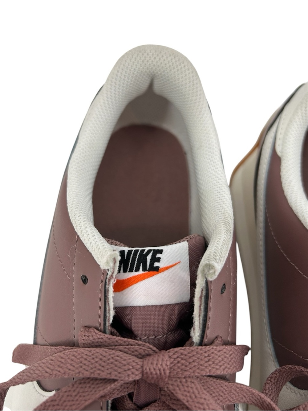 NEW Nike Pacific Leather Sneakers in Smokey Mauve Pink Womens Size 9 READ - Picture 4 of 10